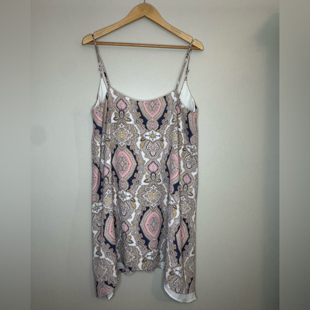 BCBGeneration Paisley‎ Print Handkerchief Hem Dress Size S